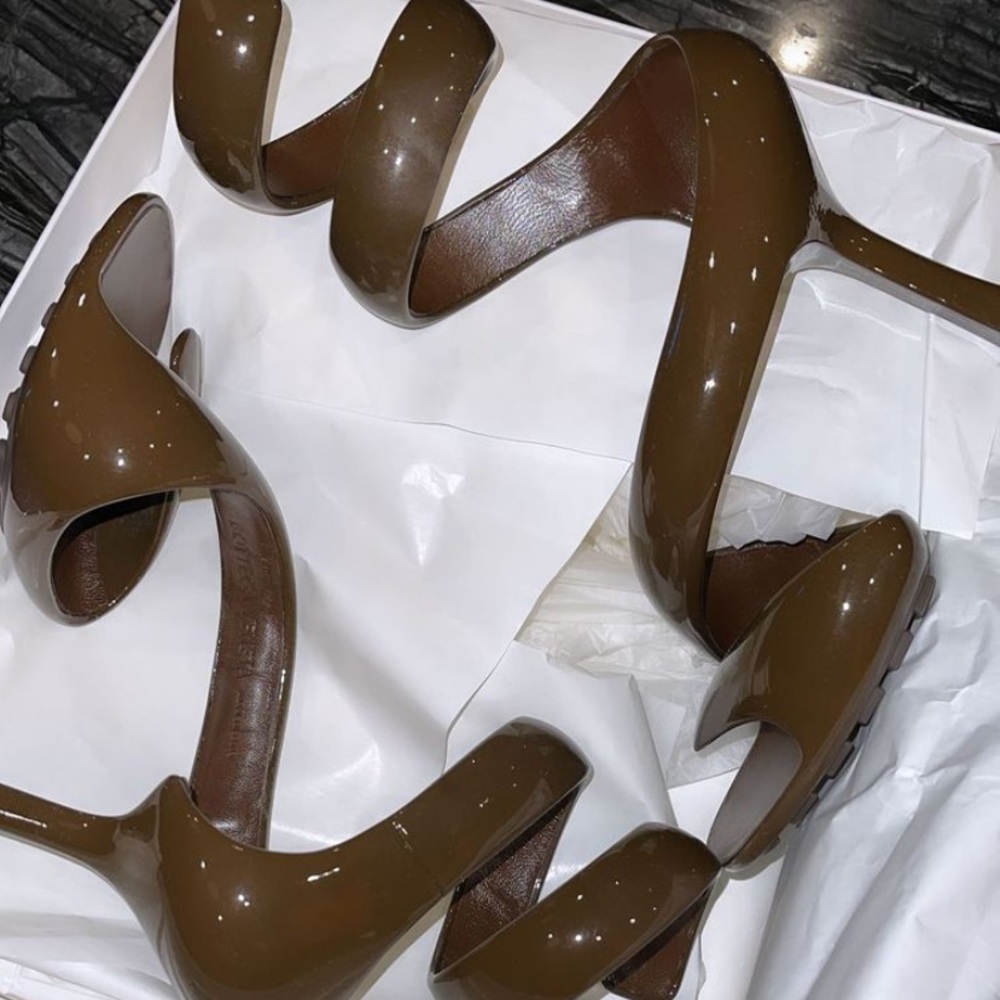 Meet your Posher, Trinity